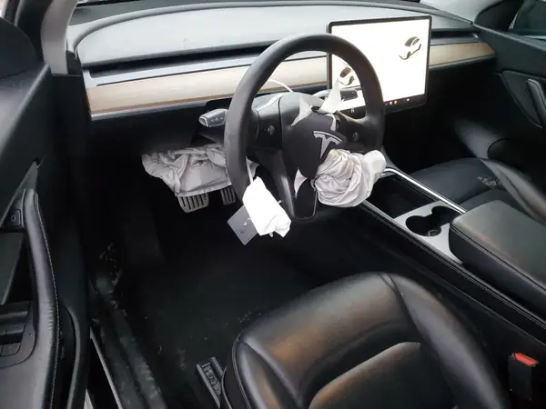 7SAYGDEF0NF309384 2022 TESLA MODEL Y - Image 8