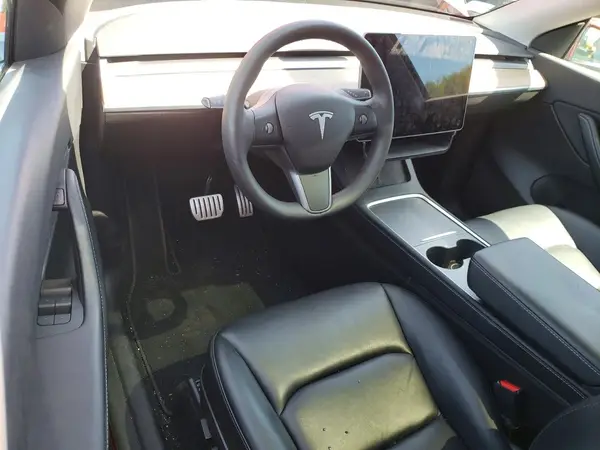 7SAYGDEF0NF309773 2022 TESLA MODEL Y - Image 8