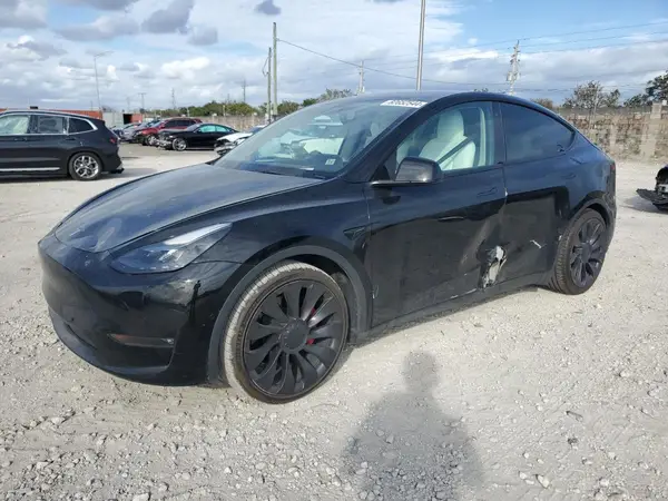 7SAYGDEF0NF326928 2022 TESLA MODEL Y - Image 1
