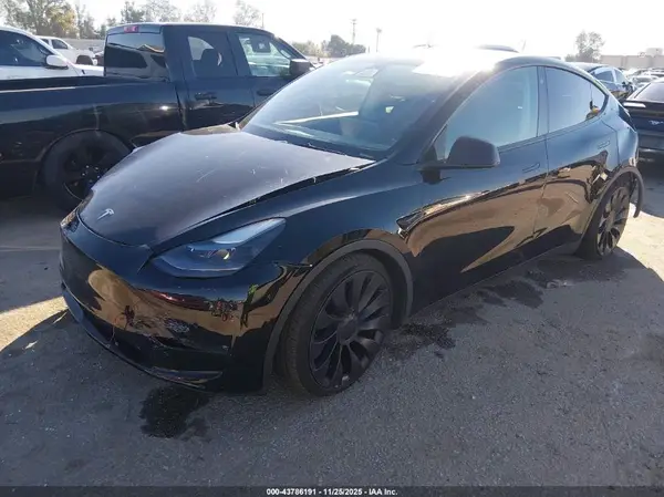 7SAYGDEF0NF336360 2022 TESLA MODEL Y - Image 2