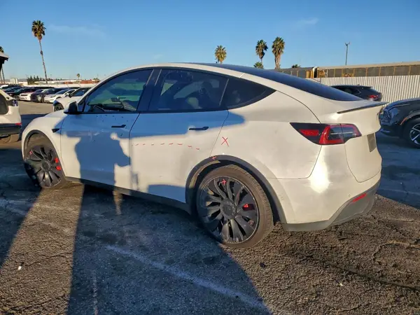 7SAYGDEF0NF336505 2022 TESLA MODEL Y - Image 2