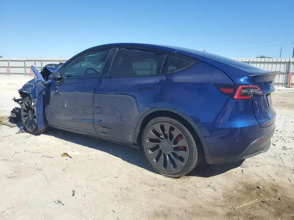 7SAYGDEF0NF337041 2022 TESLA MODEL Y - Image 2