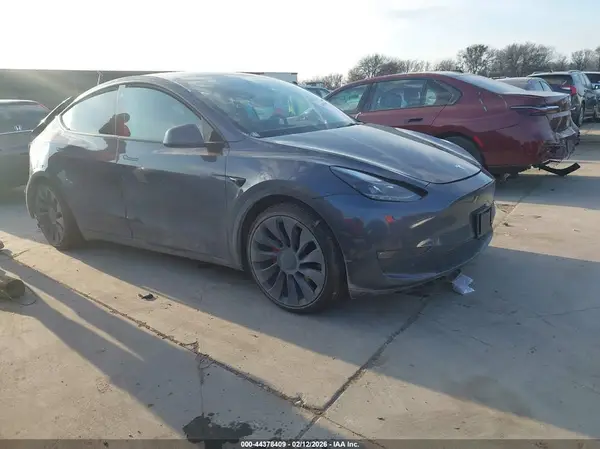 7SAYGDEF0NF337184 2022 TESLA MODEL Y - Image 1