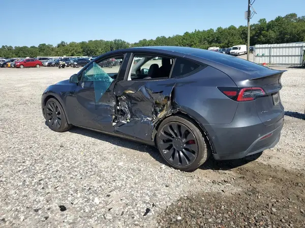 7SAYGDEF0NF344037 2022 TESLA MODEL Y - Image 2