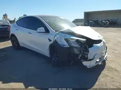 7SAYGDEF0NF345589 2022 TESLA MODEL Y