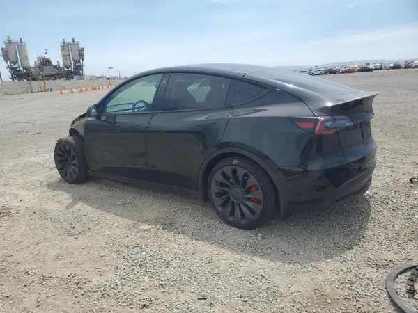 7SAYGDEF0NF362196 2022 TESLA MODEL Y - Image 2