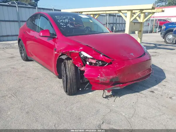 7SAYGDEF0NF365874 2022 TESLA MODEL Y - Image 1