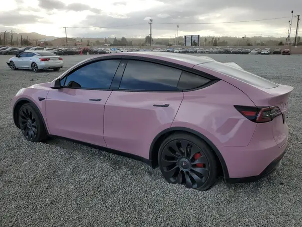 7SAYGDEF0NF382805 2022 TESLA MODEL Y - Image 2