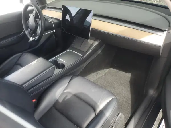 7SAYGDEF0NF392363 2022 TESLA MODEL Y - Image 8