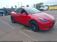 7SAYGDEF0NF394825 2022 TESLA MODEL Y