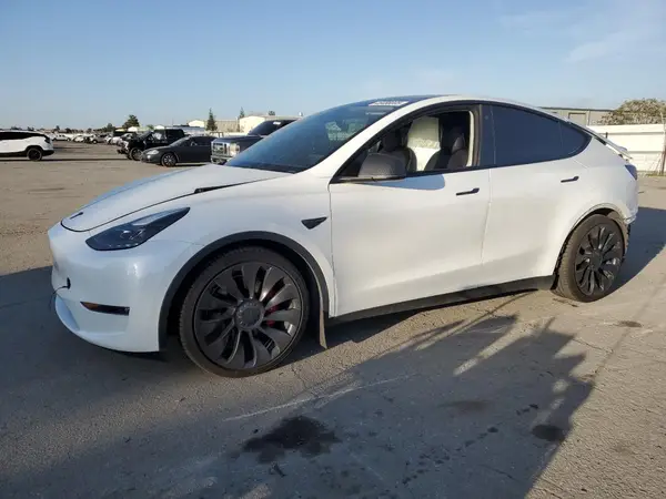 7SAYGDEF0NF397241 2022 TESLA MODEL Y - Image 1