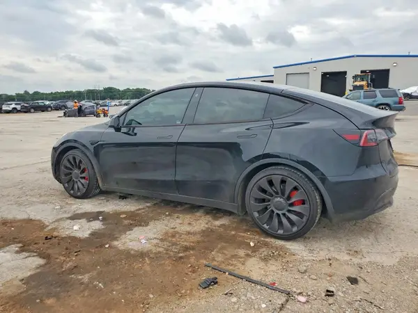 7SAYGDEF0NF399958 2022 TESLA MODEL Y - Image 2