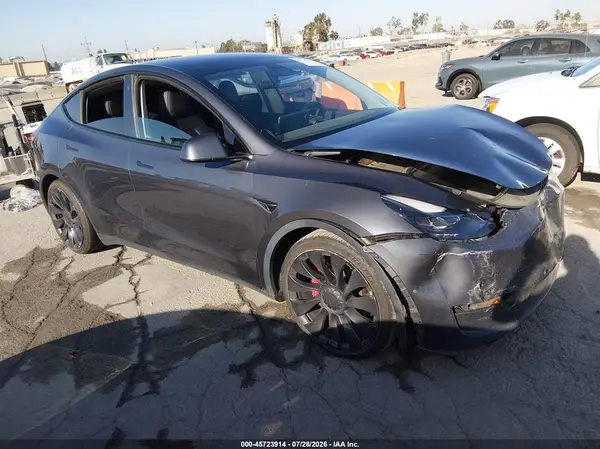 7SAYGDEF0NF404365 2022 TESLA MODEL Y - Image 1