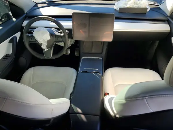 7SAYGDEF0NF405984 2022 TESLA MODEL Y - Image 8