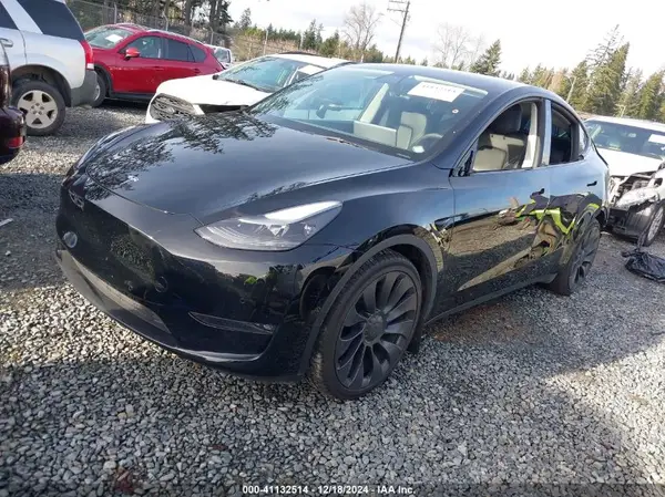 7SAYGDEF0NF406262 2022 TESLA MODEL Y - Image 2