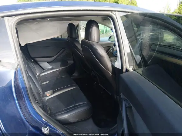 7SAYGDEF0NF443327 2022 TESLA MODEL Y - Image 8