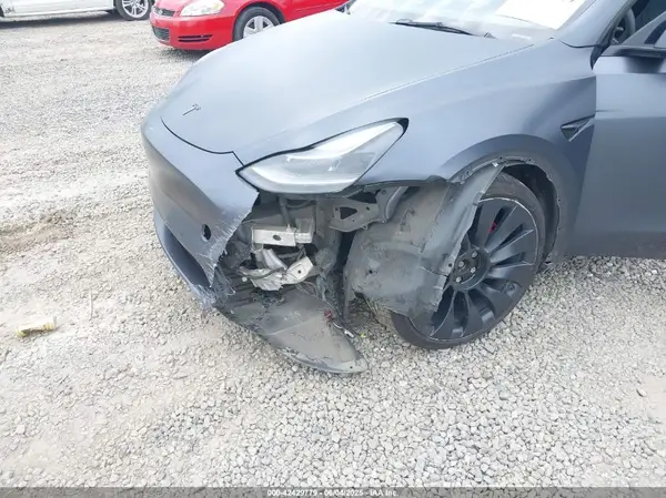 2022 TESLA MODEL Y auction photo 6