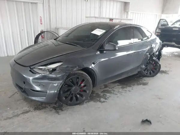 7SAYGDEF0NF451010 2022 TESLA MODEL Y - Image 2