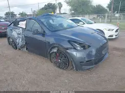 7SAYGDEF0NF451671 2022 TESLA MODEL Y