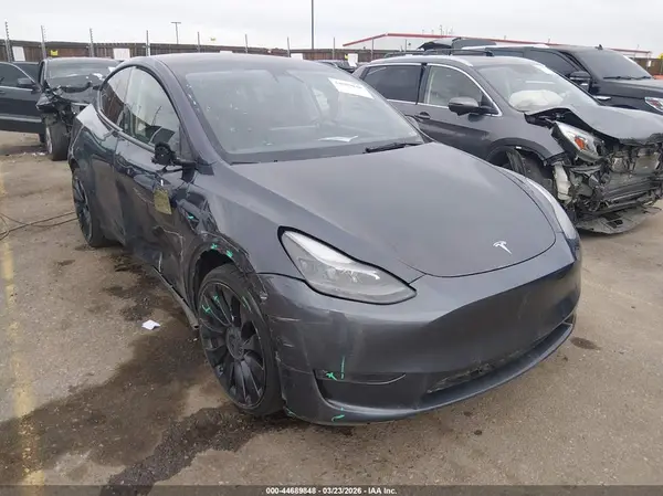 7SAYGDEF0NF455025 2022 TESLA MODEL Y - Image 1