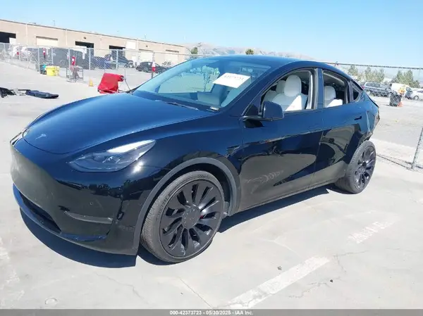 7SAYGDEF0NF490213 2022 TESLA MODEL Y - Image 2