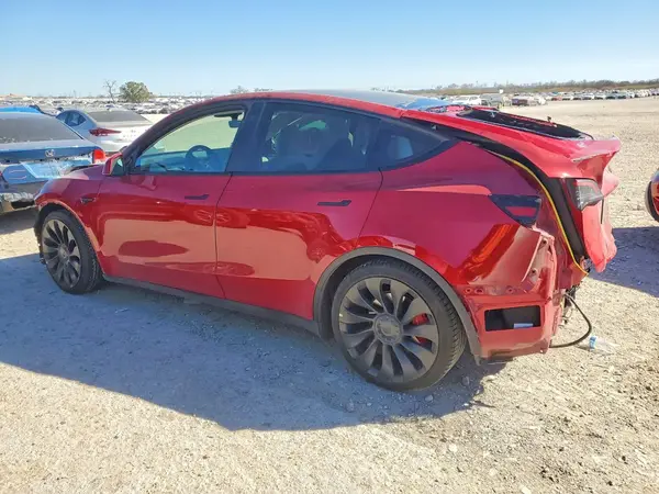 7SAYGDEF0NF521671 2022 TESLA MODEL Y - Image 2