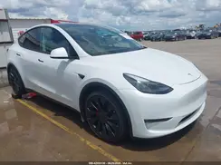 7SAYGDEF0NF530905 2022 TESLA MODEL Y