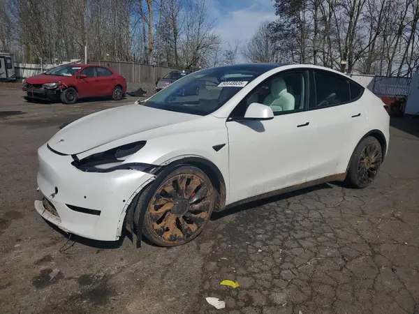 7SAYGDEF0NF540026 2022 TESLA MODEL Y - Image 1
