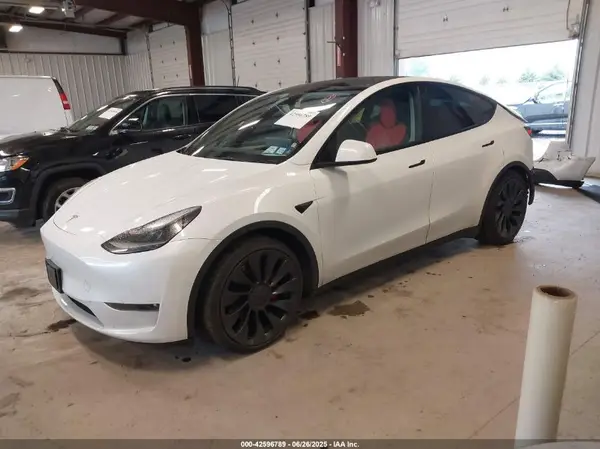 7SAYGDEF0NF540186 2022 TESLA MODEL Y - Image 2