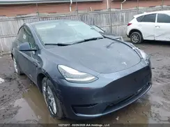 7SAYGDEF0NF565332 2022 TESLA MODEL Y
