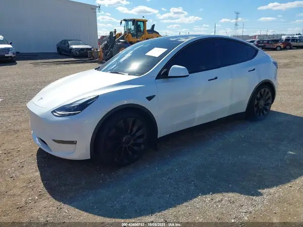 7SAYGDEF0NF574757 2022 TESLA MODEL Y - Image 2