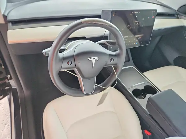 7SAYGDEF0NF576394 2022 TESLA MODEL Y - Image 8