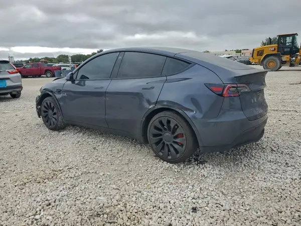 7SAYGDEF0NF576542 2022 TESLA MODEL Y - Image 2