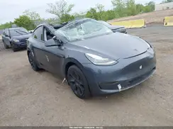 7SAYGDEF0PA048984 2023 TESLA MODEL Y