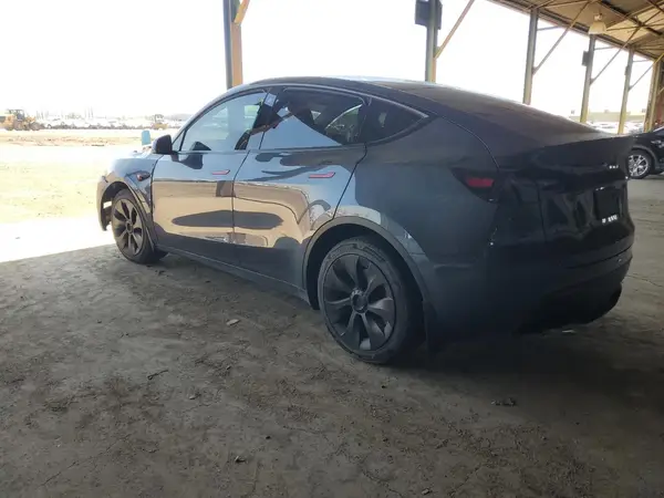 7SAYGDEF0PA049584 2023 TESLA MODEL Y - Image 2