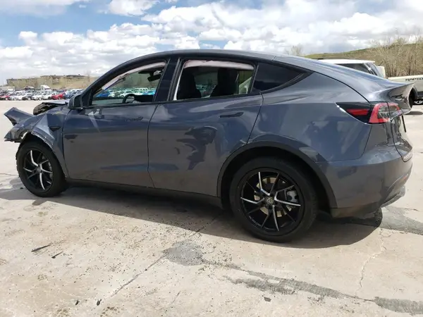 7SAYGDEF0PA049858 2023 TESLA MODEL Y - Image 2