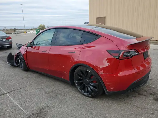 7SAYGDEF0PF585437 2023 TESLA MODEL Y - Image 2