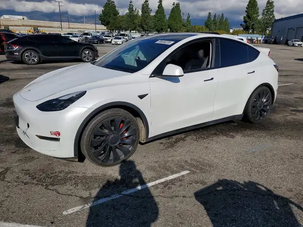 7SAYGDEF0PF589567 2023 TESLA MODEL Y - Image 1