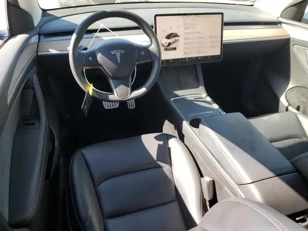 7SAYGDEF0PF606013 2023 TESLA MODEL Y - Image 8