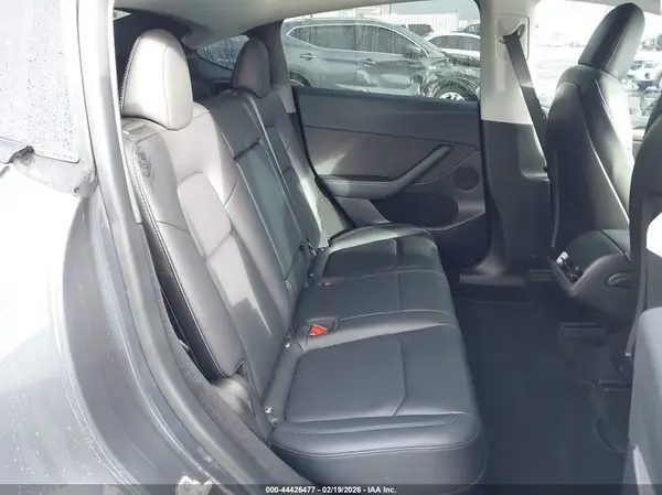 7SAYGDEF0PF607050 2023 TESLA MODEL Y - Image 8