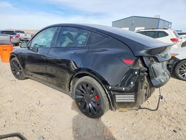 7SAYGDEF0PF738897 2023 TESLA MODEL Y - Image 2