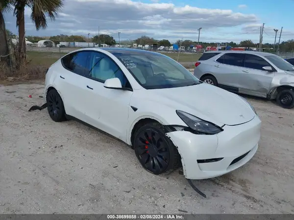 7SAYGDEF0PF743789 2023 TESLA MODEL Y