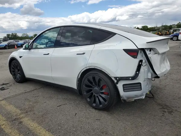 7SAYGDEF0PF755490 2023 TESLA MODEL Y - Image 2