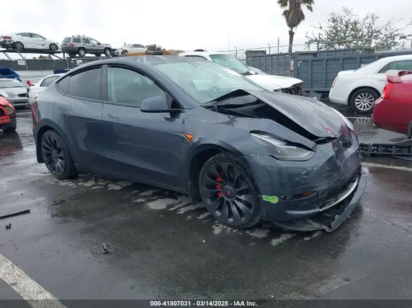 7SAYGDEF0PF774282 2023 TESLA MODEL Y - Image 1