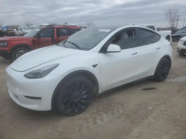 7SAYGDEF0PF791552 2023 TESLA MODEL Y - Image 1