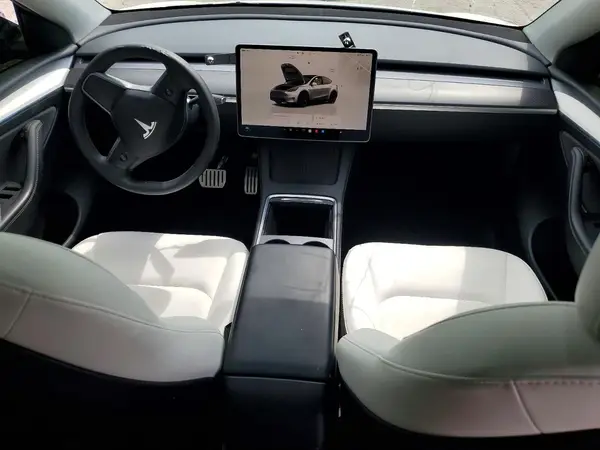 7SAYGDEF0PF830026 2023 TESLA MODEL Y - Image 8