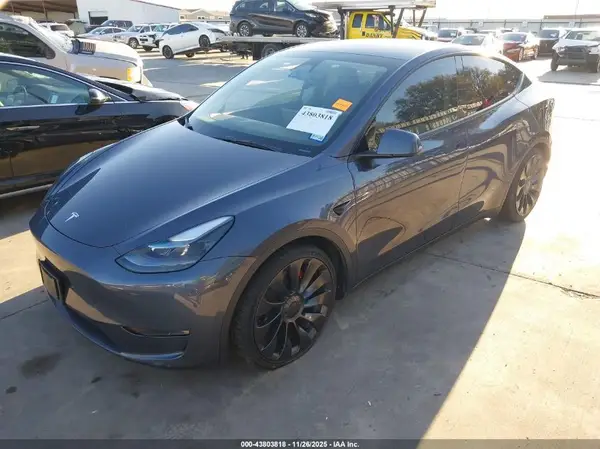 7SAYGDEF0PF841141 2023 TESLA MODEL Y - Image 2