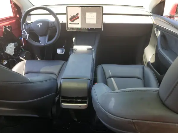 7SAYGDEF0PF870560 2023 TESLA MODEL Y - Image 8