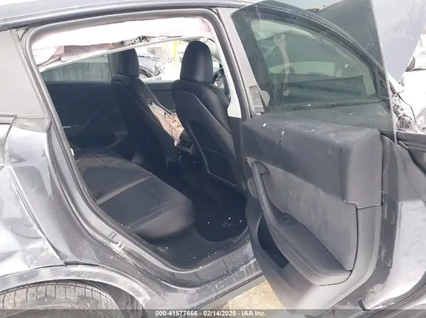 7SAYGDEF0PF898181 2023 TESLA MODEL Y - Image 8