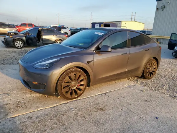 7SAYGDEF0PF902259 2023 TESLA MODEL Y - Image 1